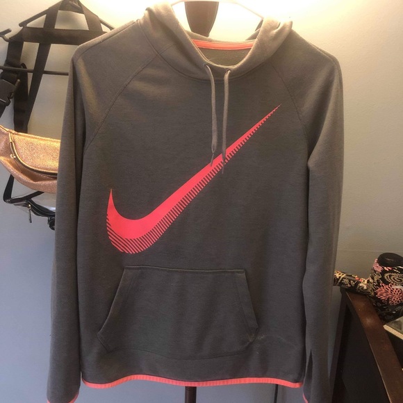Nike hoodie - Picture 1 of 2